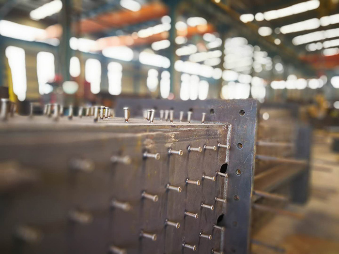 圓柱、箱型柱、十字形柱