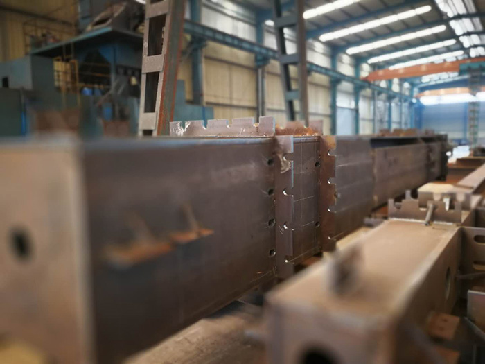 圓柱、箱型柱、十字形柱