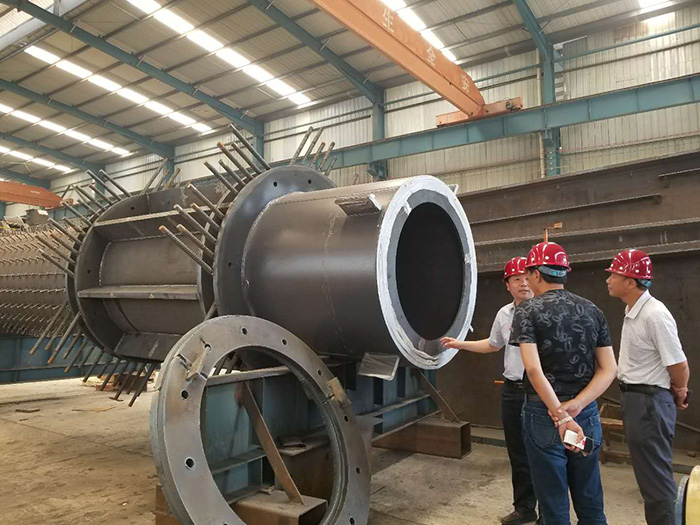 圓柱、箱型柱、十字形柱