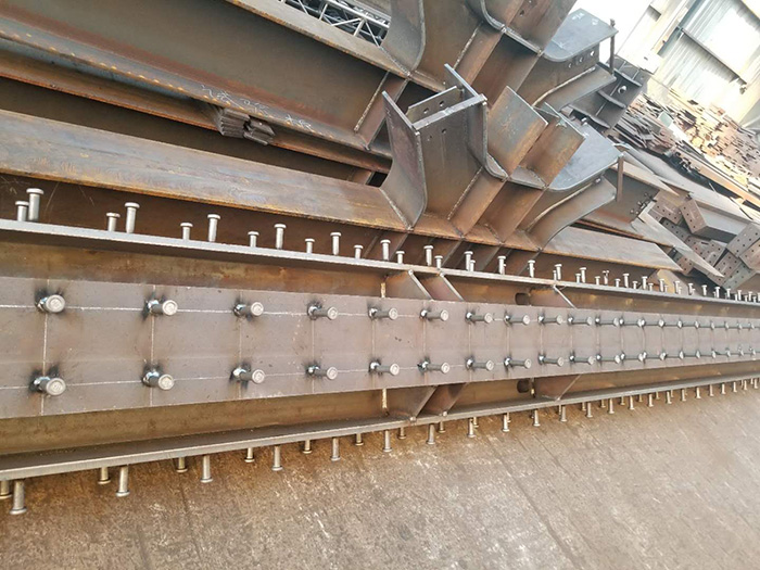 圓柱、箱型柱、十字形柱