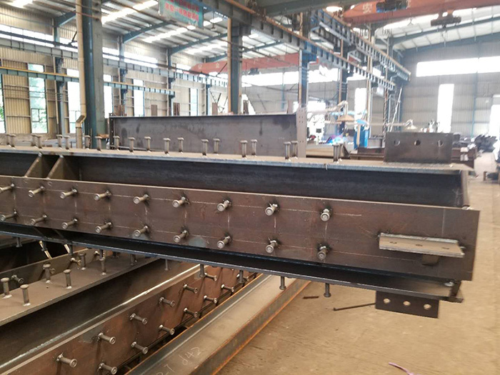 圓柱、箱型柱、十字形柱