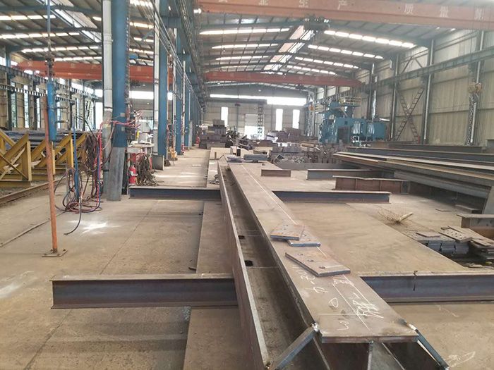 圓柱、箱型柱、十字形柱