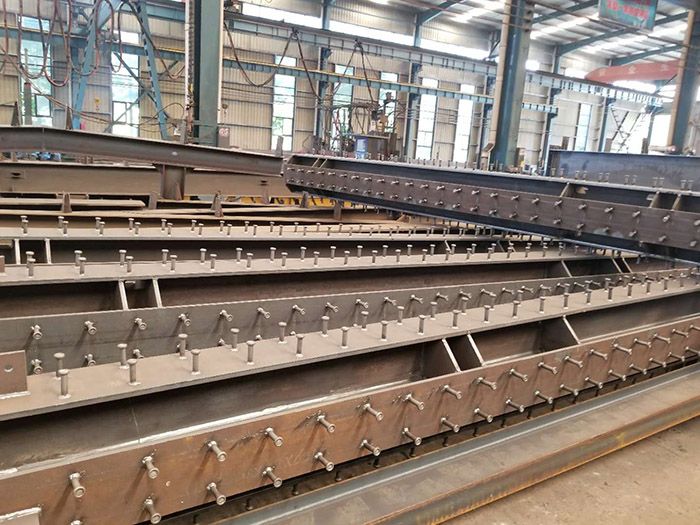 圓柱、箱型柱、十字形柱